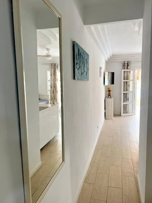 Poolside Paradise Apartment - Orlandito Costa Adeje